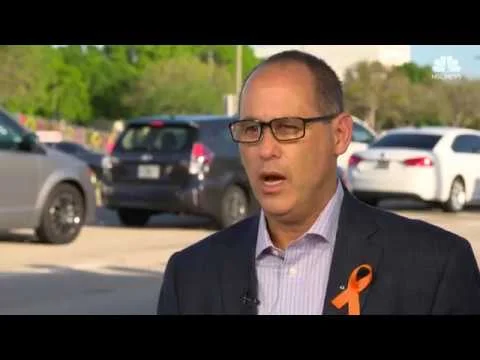 Parkland students return to Stoneman Douglas