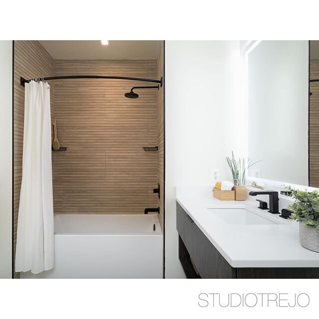 -
Bathrooms with personality. 📸
.
.
_______________________________________________________
Schedule a photo shoot with us to make your next project stand out. PA MD DC VA
Photography team: @lila.trejo @xander2424 
__________________________________