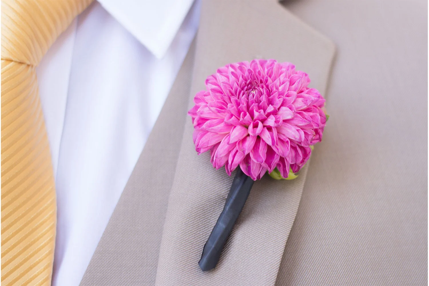 boutonniere-tux-and-tie-chicago-weddings-engaging-events-by-ali.jpg