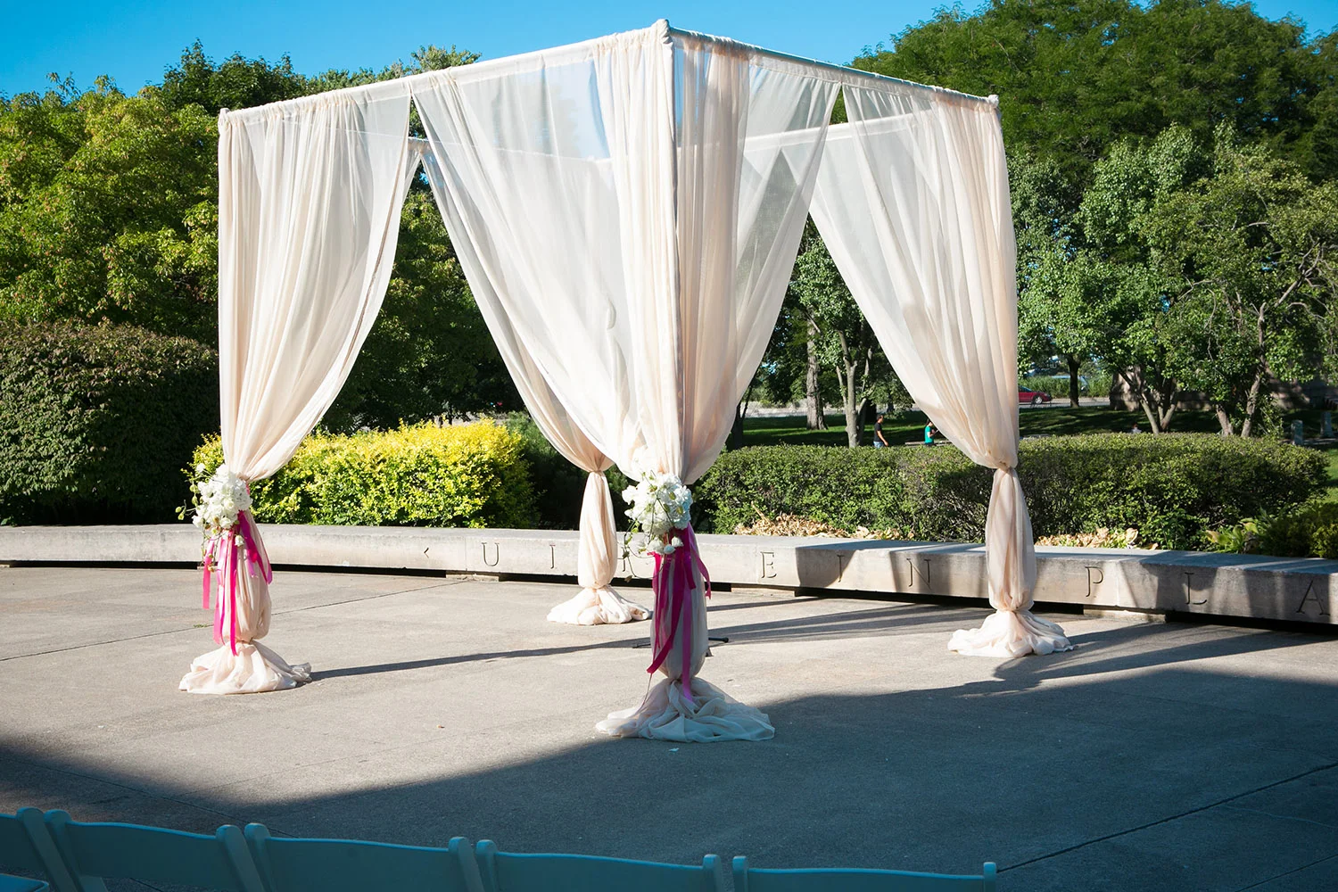 wedding-canopy-tents-elegant-chicago-engaging-events-by-ali.jpg