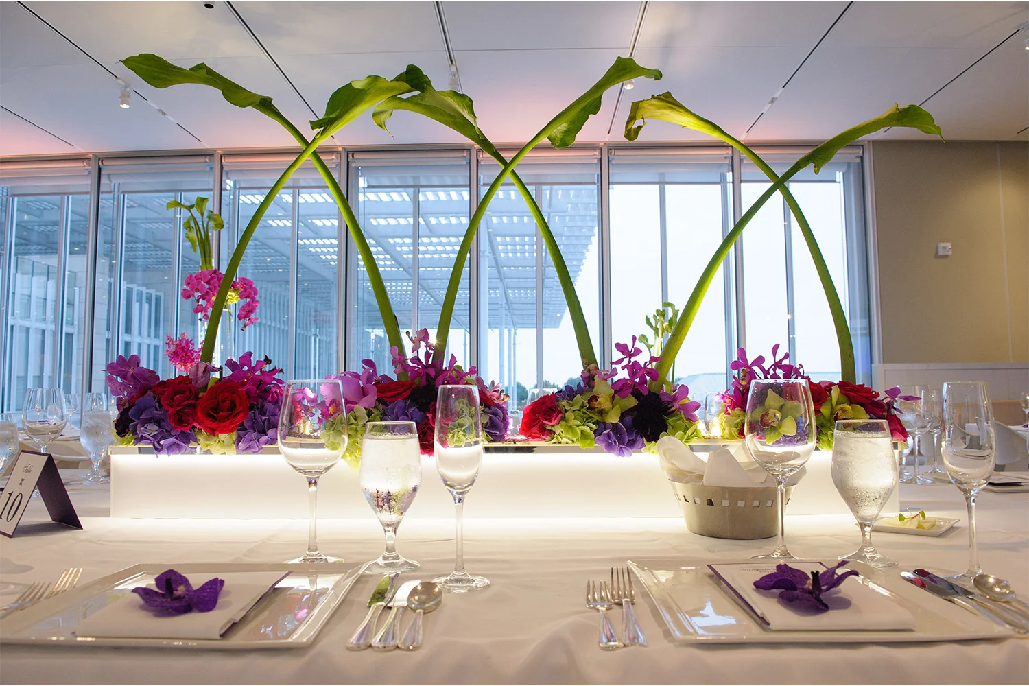 flower-center-pieces-colorful-chicago-engaging-events-by-ali.jpg