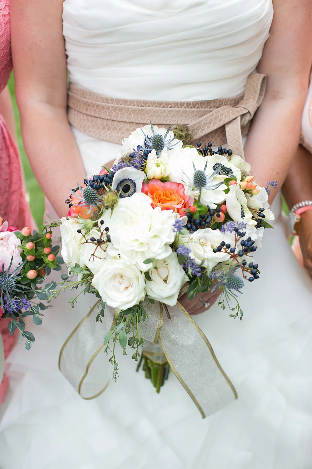 flowers-bouquets-bride-chicago-wedding-planner-engaging-events-by-ali.jpg