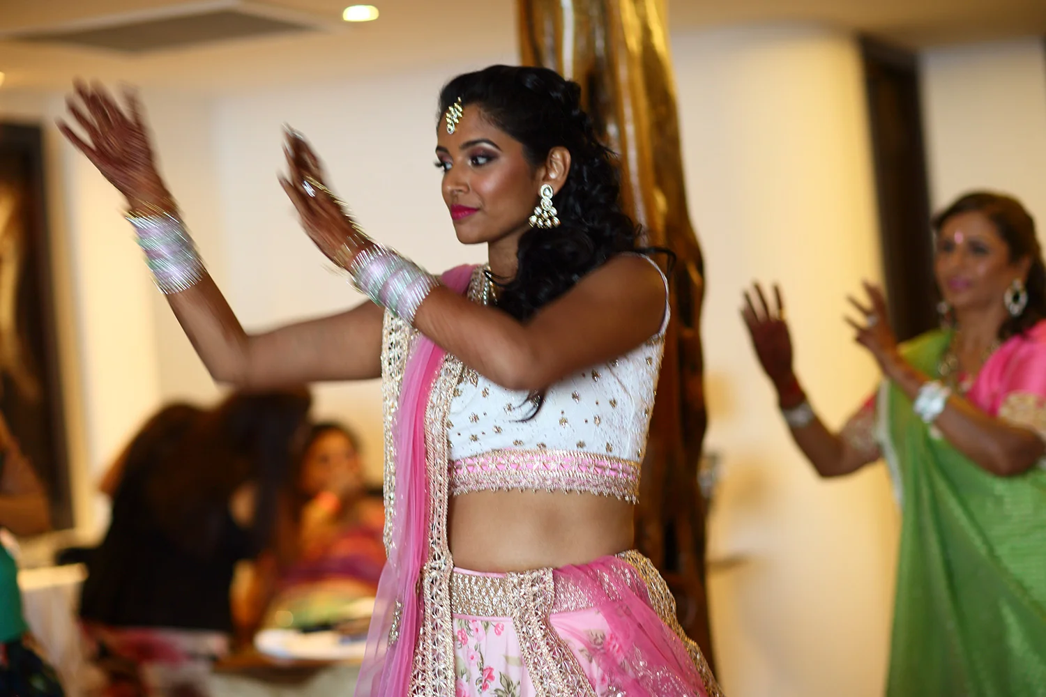 chicagoland-destination-wedding-planner-day-of-best-engaging-events-by-ali-10twelve.jpg