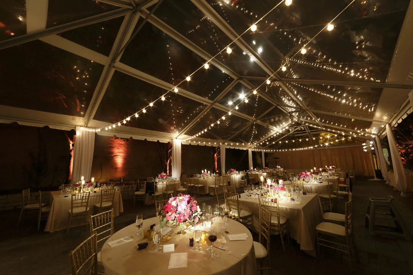 Chicago evening wedding reception with hanging lights