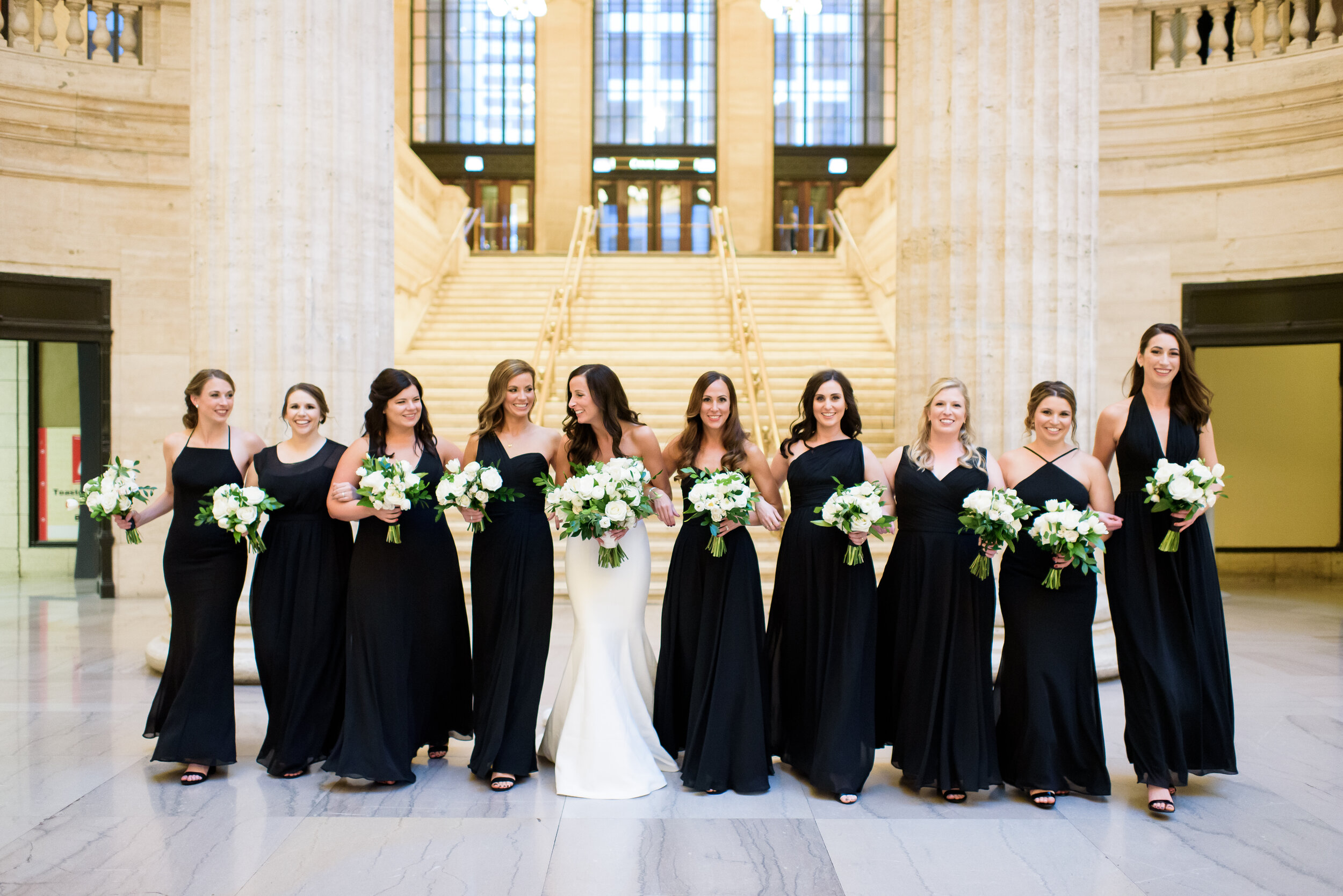 How many guests can I have at my wedding in Chicago, Illinois?
