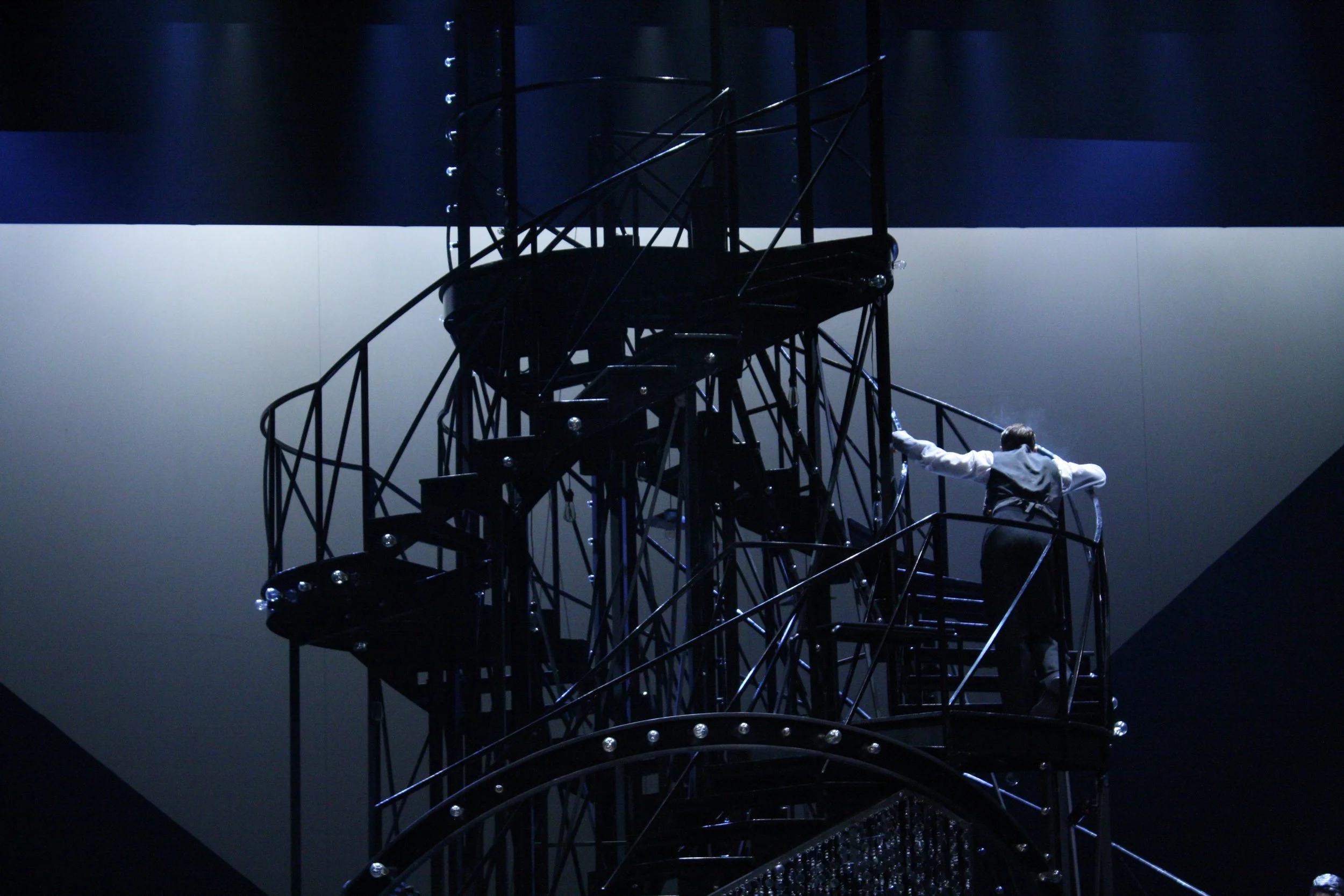 7-PHOTO-CLIMBING CLOSE UP.jpeg