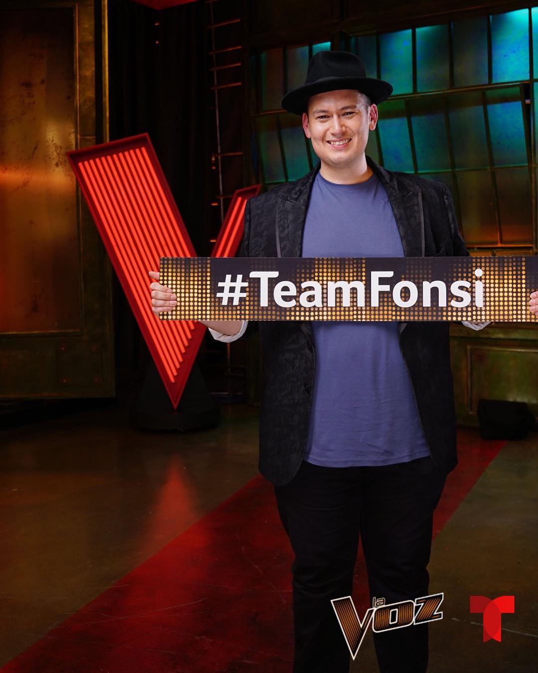 Raymundo La Voz 1.jpg