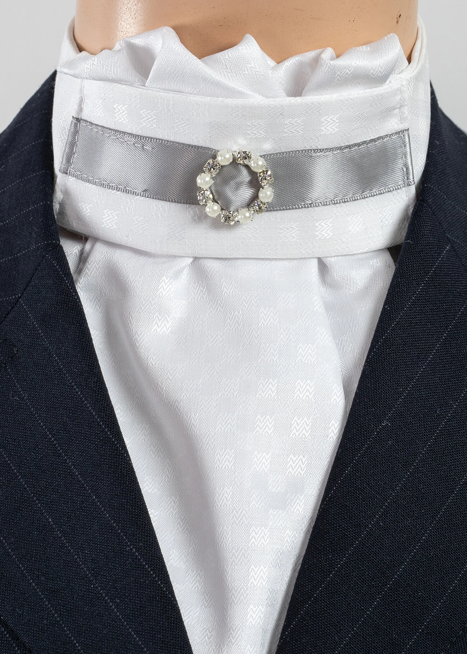 Ribbon Slider Dressage Stock 124