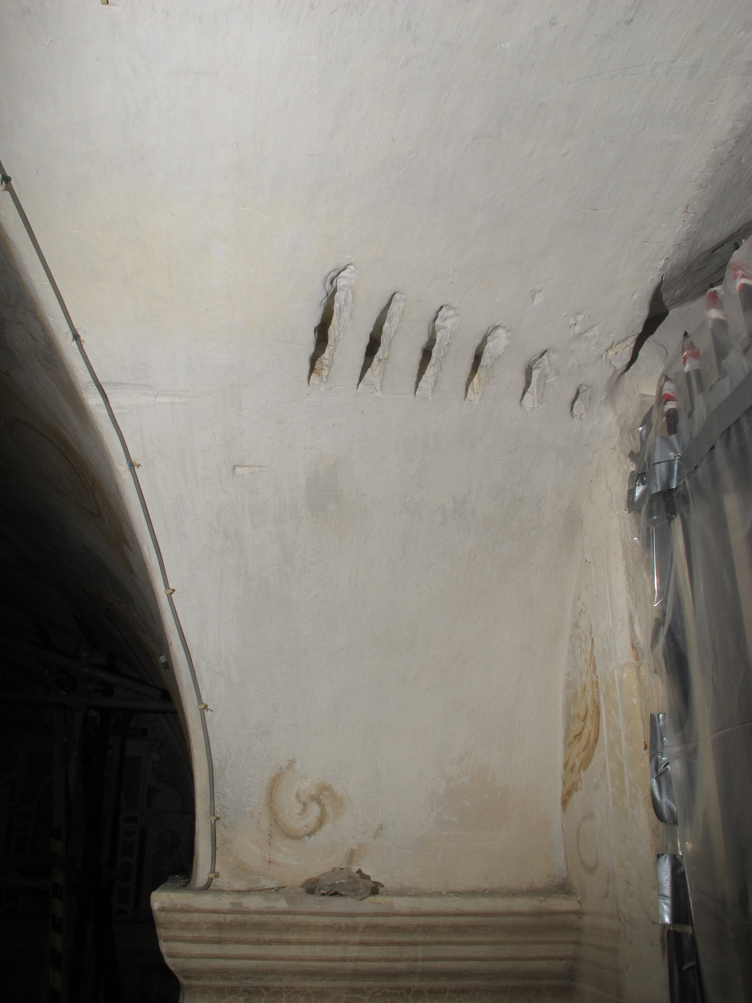  A section of wall painting obscured by layers of limewash was uncovered.  Image © Courtauld CWPD 