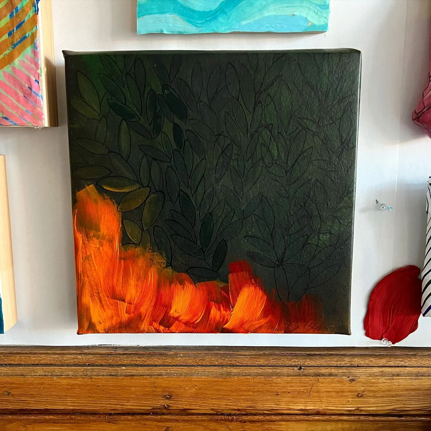 Finally back in the studio with this work on paper. Playing with the idea of fire as a metaphor for renewal. And already thinking of new ways to translate this into a series. 

#backinthestudio #fire #paintingdrawing #mixedmedia #art #contemporaryart