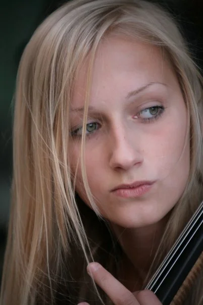 Margarita Balanas - Cello
