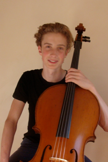 Felix Rosenboom – Cello