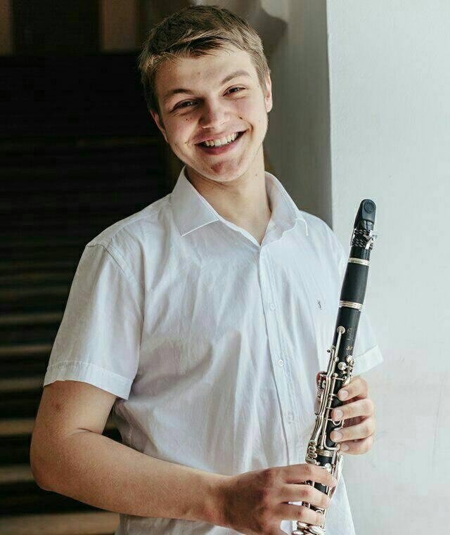 Stefan Bulyha – Clarinet