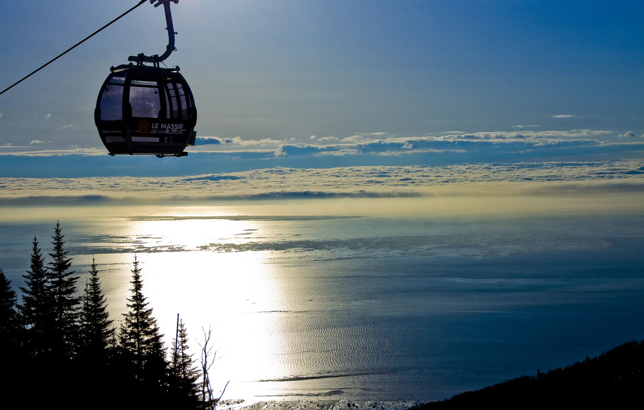 There are very few gondola rides as scenic as the one at LeMassif, QC
