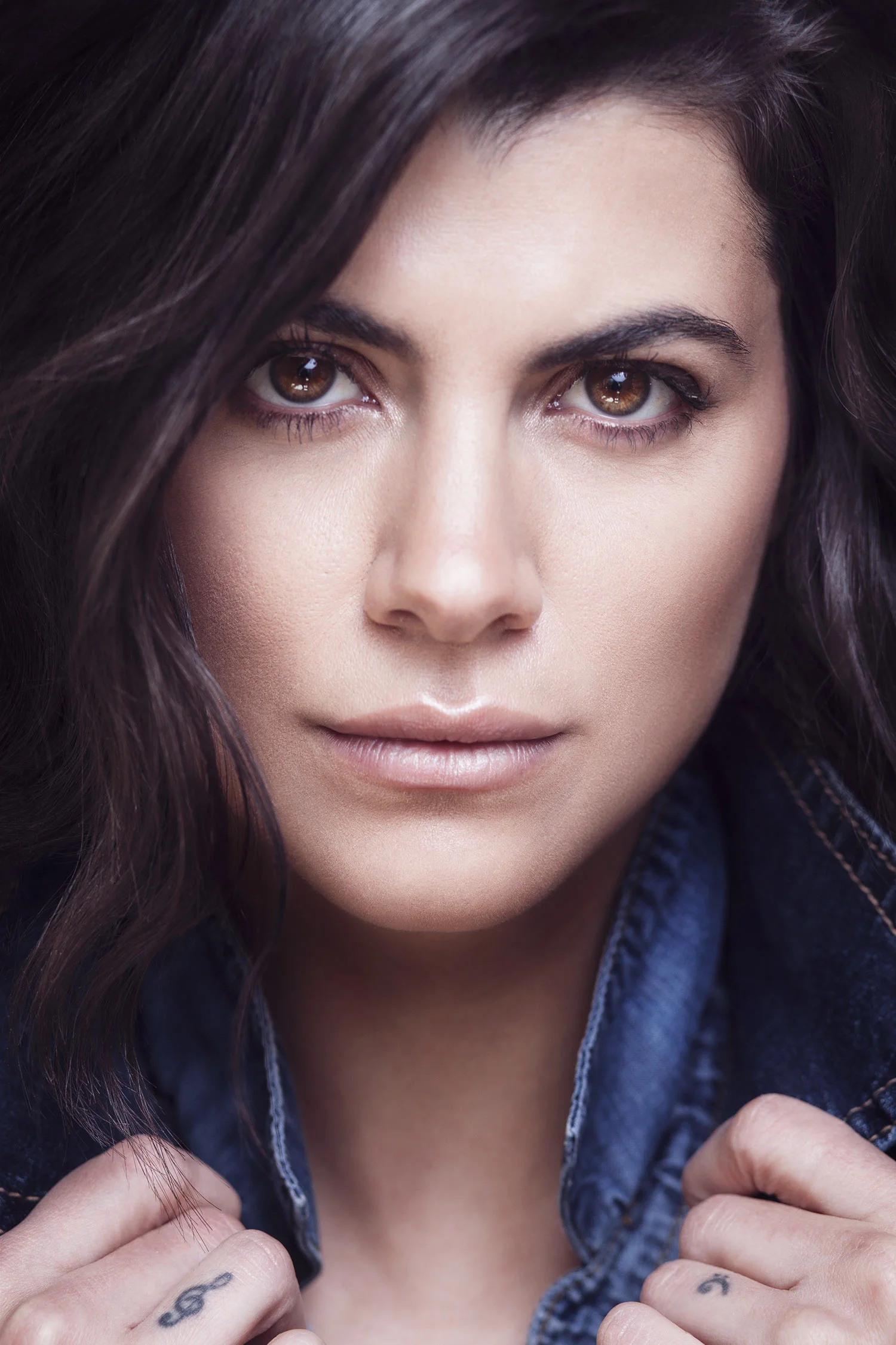model-in-denim-photography-by-sissela.jpg