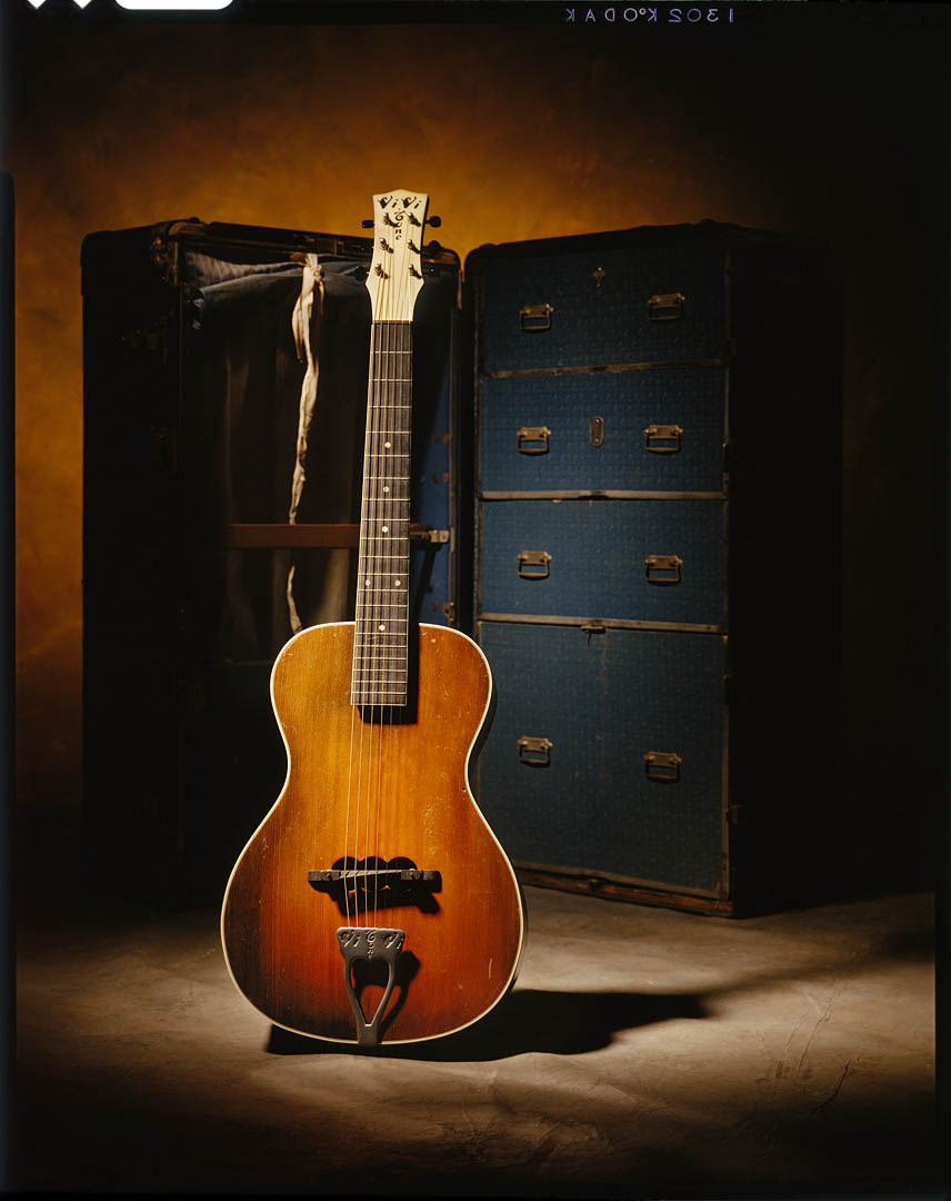 Lloyd Loar Vivitone Guitar