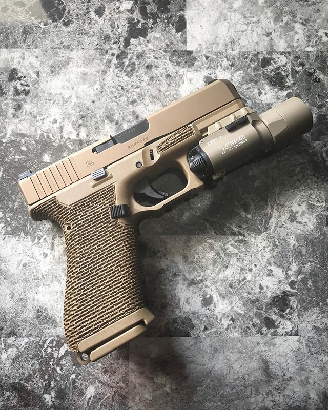 G19x. Definitely one of my favorite glocks.  Pretty much the gen5&rsquo;s are all sweet.  I need to pick up a g45 soon. ..
..
Started off as a 200 d o l l a r basic package. Customer added on the 2nd undercut as well as the gas pedal style index poin