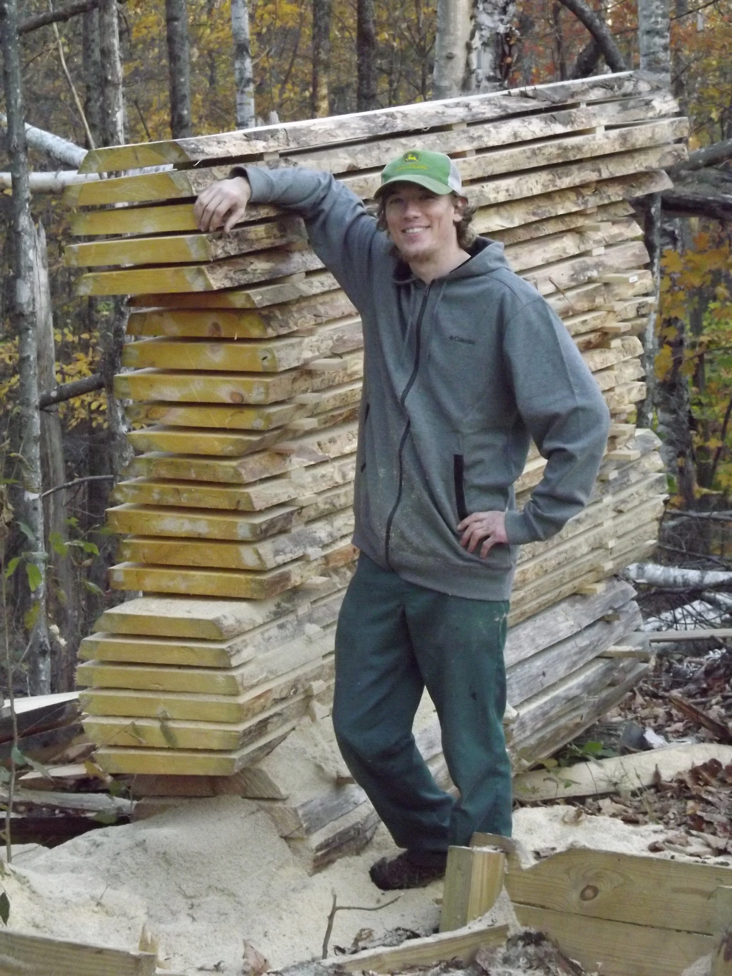 yurt, milling 024.JPG