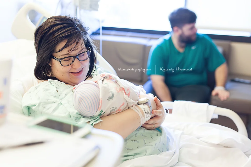 baylor grapevine birth photography, fresh 48 photography, dfw birth photography, cesarean birth, breastfeeding, newborn photography, fort worth birth photography, grapevine birth photography