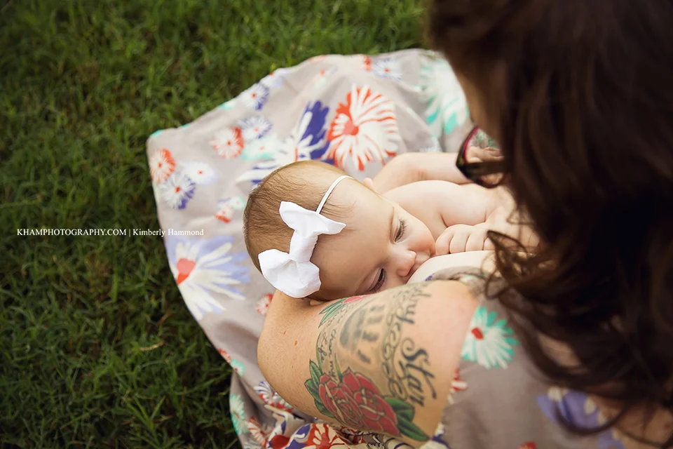 DFW Breastfeeding photographer, dfw lifestyle photography, breastfeeding