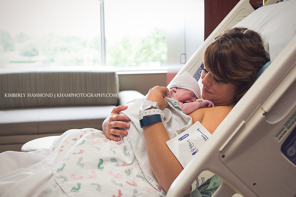 DFW Birth photography | Mansfield Methodist Hospital | Mansfield birth photography
