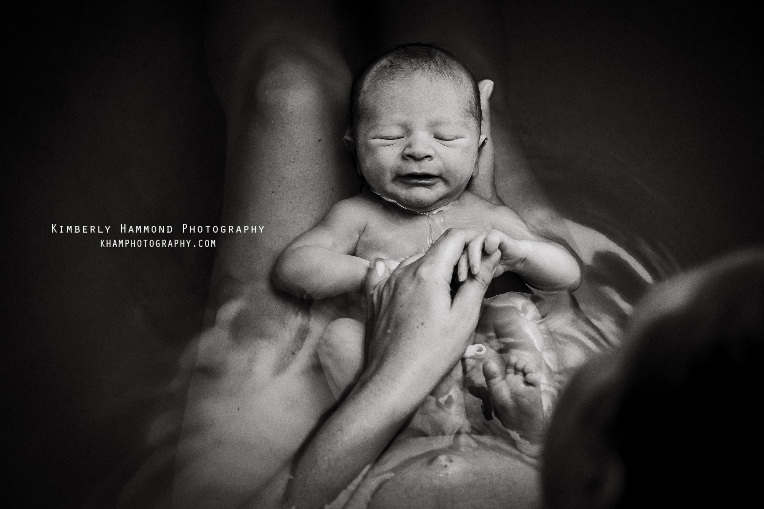 dfw birth photographer, fort worth birth photographer, fort worth birth photography, fort worth birth center, natural birth