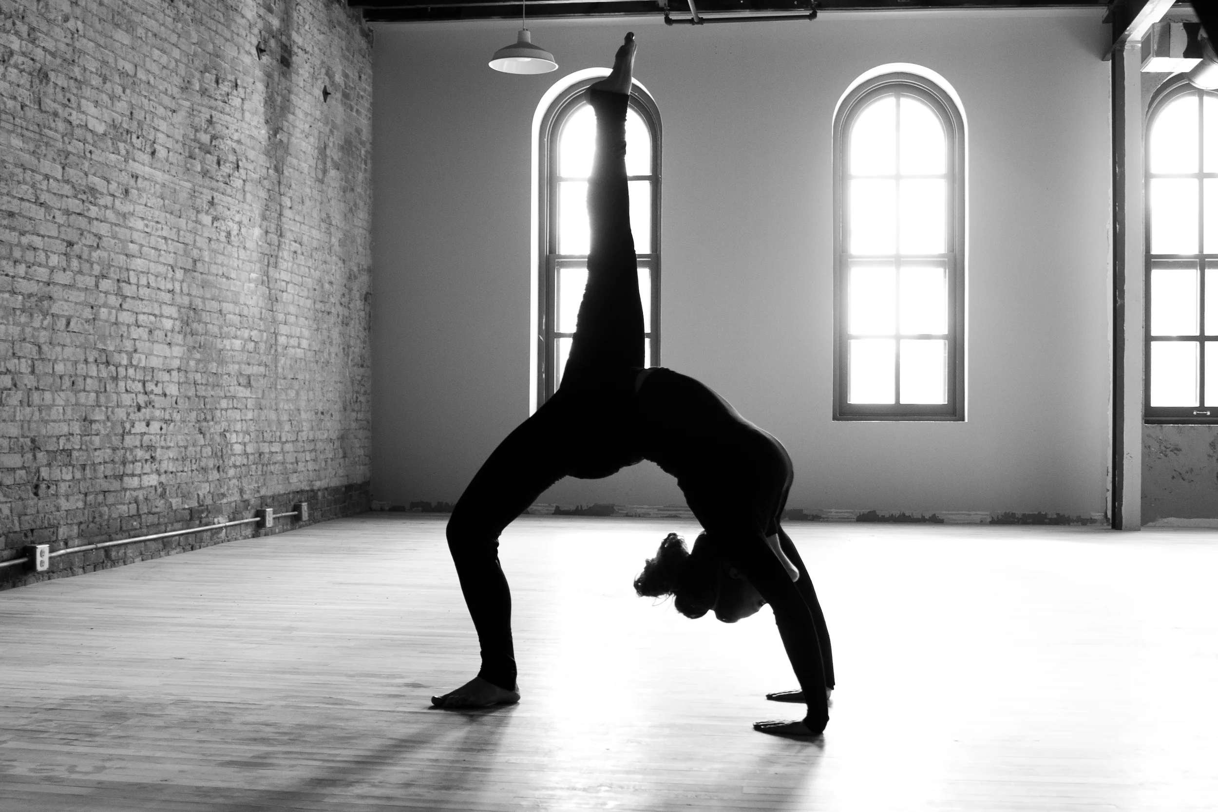 yoga-monchrome.jpg