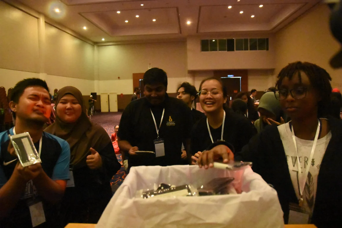 DSC_1460-4 (FILEminimizer).jpg