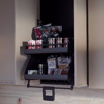 7lbTu3CX_400x400.jpg