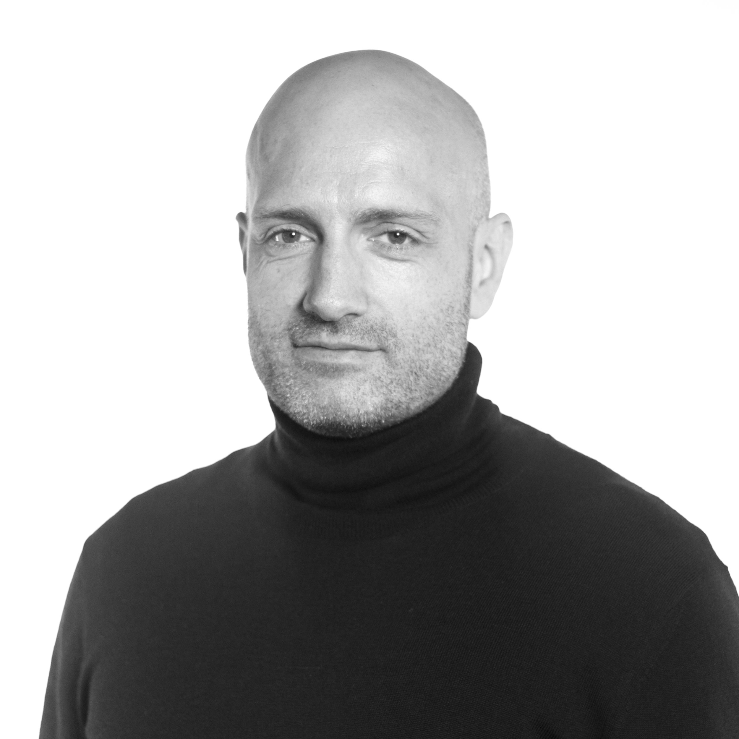 Karl Kristian Hansen Tlf: 776 97 870 E-post Prosjektleder. Karl Kristian jobber med prosessledelse, veiledning, tilrettelegging, prosjektutvikling og -ledelse innen kultur, kreativ virksomhet og ungdomsstyrte prosjekter. Koordinerer utleie av kontor og arbeidsplasser i 3.etg. på Tvibit, samt Yoghurt kulturakselerator. Områder: Kultur, kreativ virksomhet og ungdomsstyrte prosjekter.