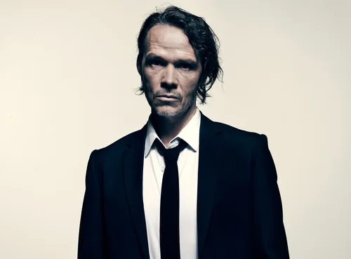 Hugo Race og Mark Steiner spiller i kaféen