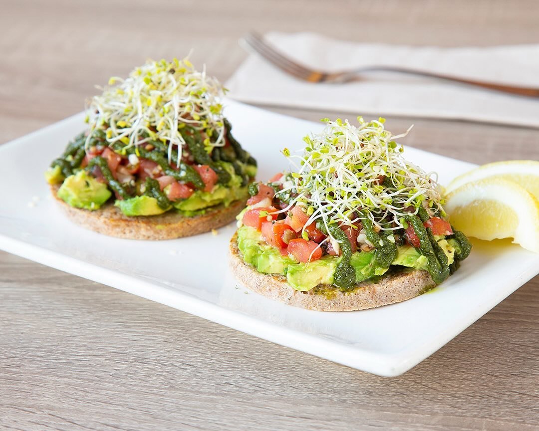 Here are 2 reasons why we can&rsquo;t get enough of our Avocado Bruschetta toast 🍞🥑⁣
⁣
➰ Nutrient Powerhouse: ⁣
Avocados are packed with heart-healthy monounsaturated fats, fiber, potassium, and vitamins C, E, K, and B-6. They&rsquo;re a true super