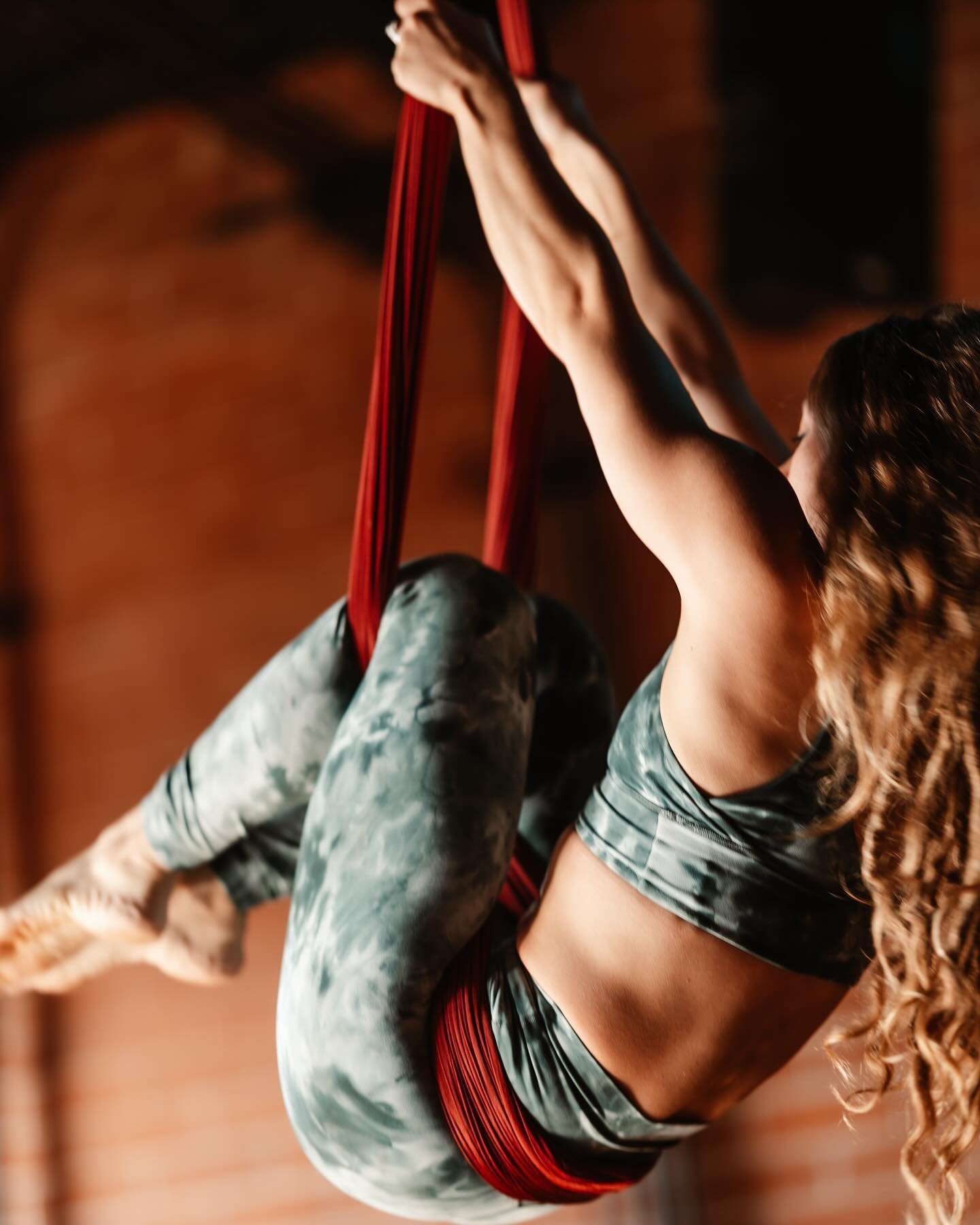 New Class Alert!!!!&nbsp;😃🙌⁣⁣ We are adding a variety of new Aerial Yoga Classes, beginning May 16th! See below👇⁣⁣
⁣⁣
Mondays⁣⁣
7:15pm - Aerial Sunset Flow⁣⁣
⁣⁣
Thursdays⁣⁣
8am - $10 Aerial Flow⁣⁣
⁣⁣
Fridays⁣⁣
9am - Aerial Level 1⁣⁣
⁣⁣
Saturdays⁣⁣