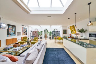 INTERIOR 4.jpeg