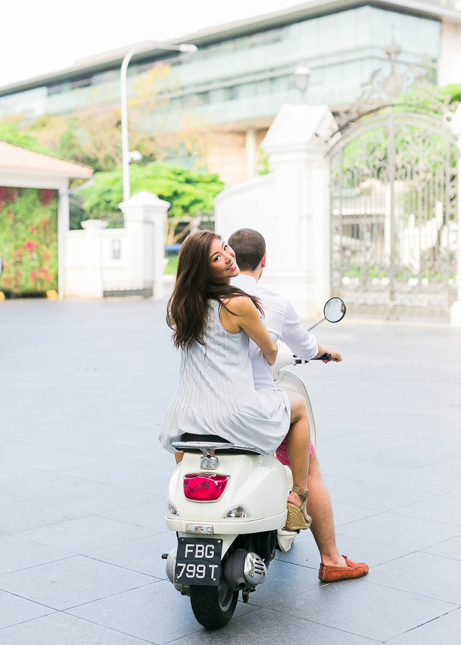 engagement-photographer-singapore-film-photographer-chen-sands-loridimitri-CSPBLOG-1.jpg