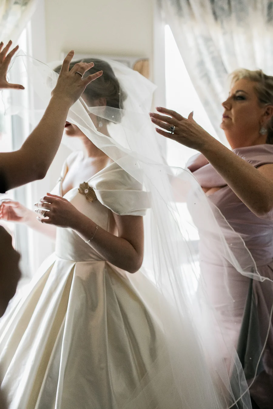 ChenSandsPhotography-JasDaveWeddingPREP-87.jpg