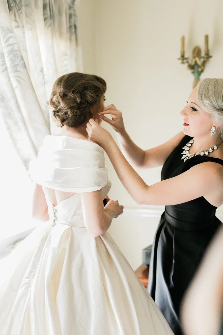 ChenSandsPhotography-JasDaveWeddingPREP-84.jpg