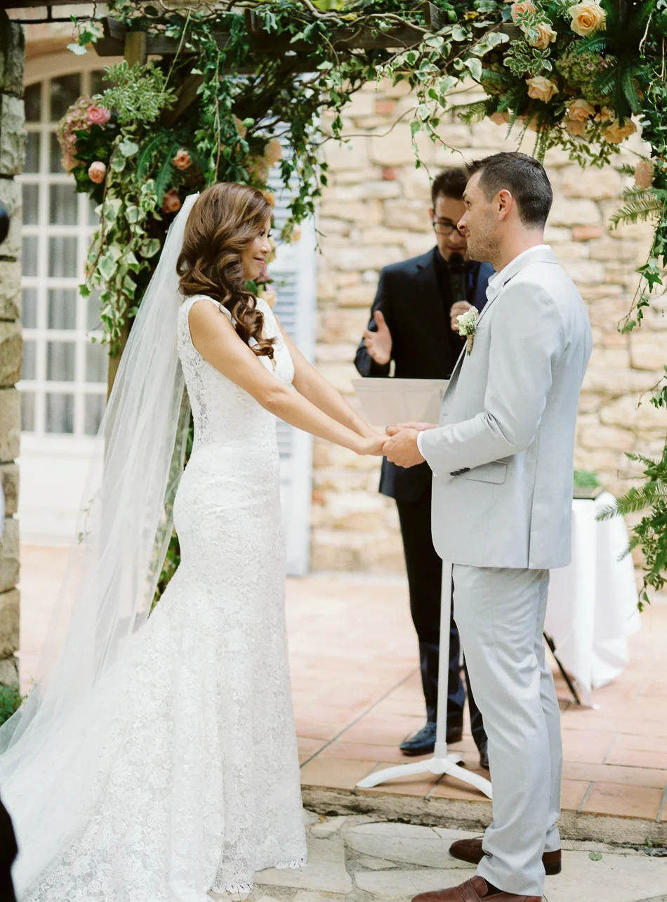 ChenSandsPhoto2016SeptLoriDimtiriWedCEREMONY-108.jpg