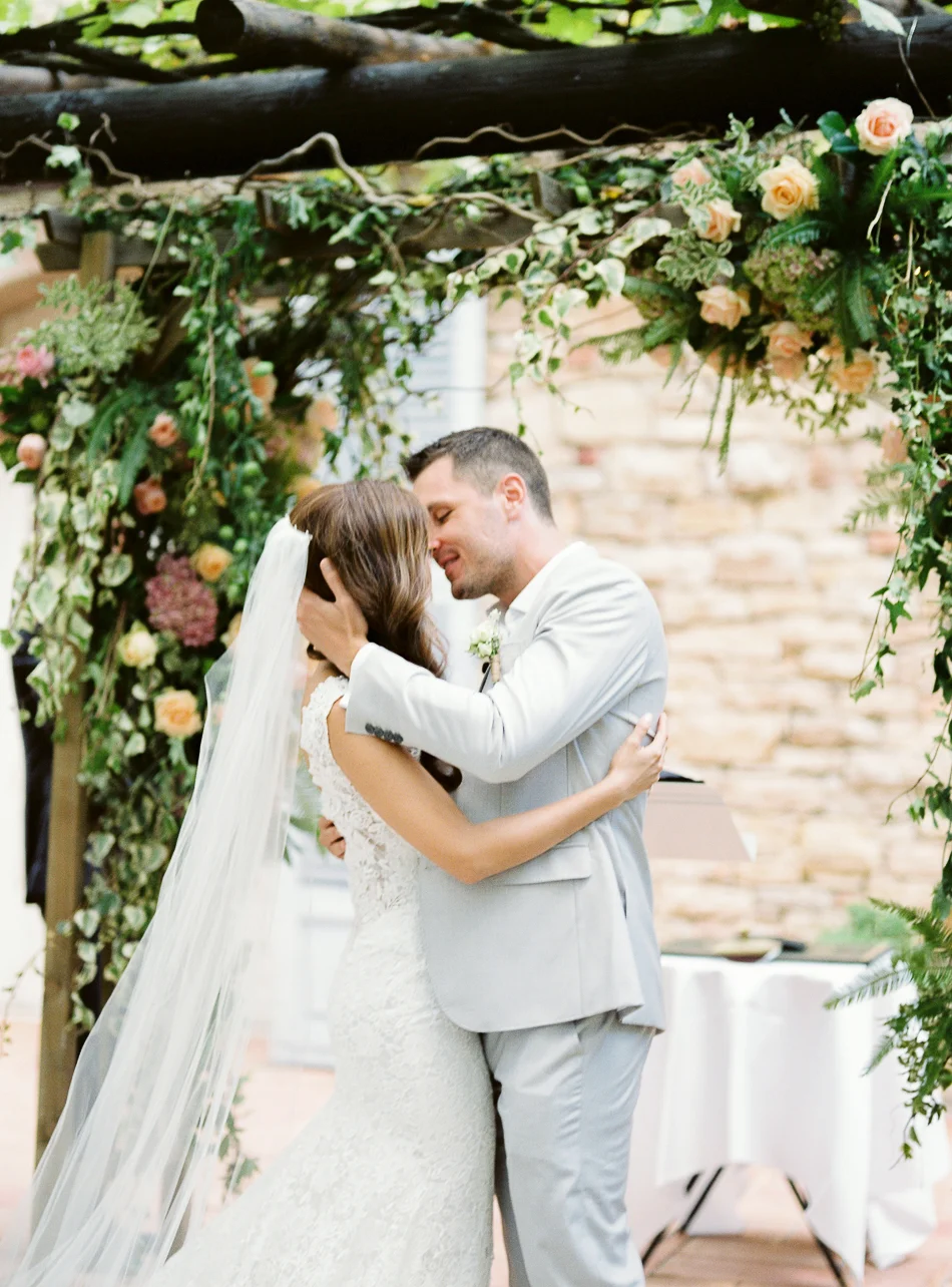 ChenSandsPhoto2016SeptLoriDimtiriWedCEREMONY-110.jpg