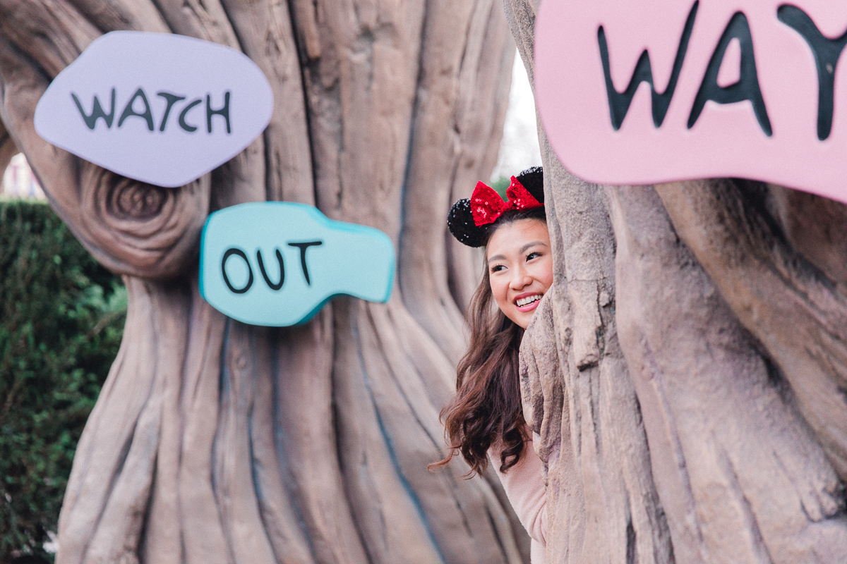 Chen Sands Paris Photographer Disneyland in Winter Engagement 12.jpg
