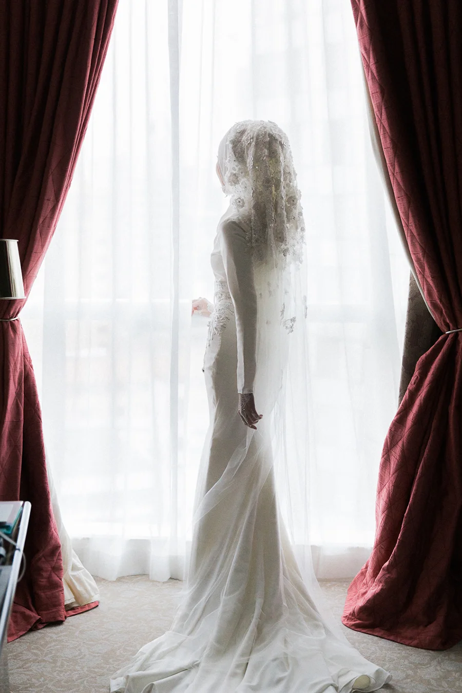 Chen_Sands_Photo_Destination_Wedding_Photographer_StRegis_Singapore-21.jpg