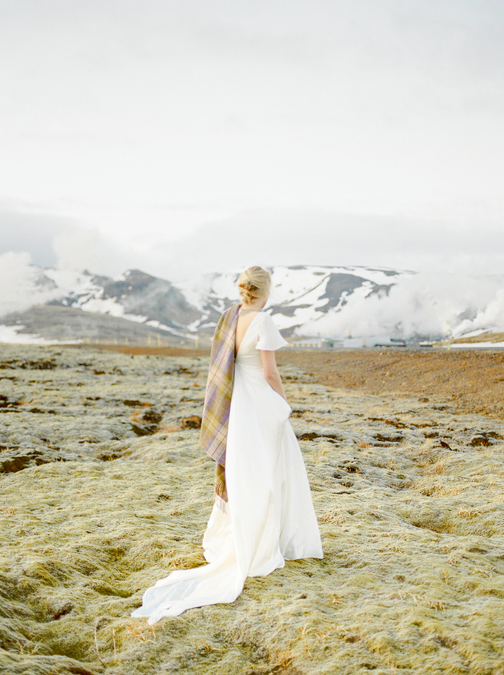 chen sands film photographer iceland bridal-6.jpg