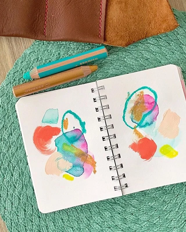 The beginnings of series J.... #behindtheart - the process of making each series is as important as the final colours and forms themselves. Everything is very intuitive - how do i feel in that moment? when I think about the muse what memories and emo