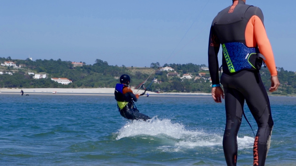 private-kitesurfing-lessons-portugal