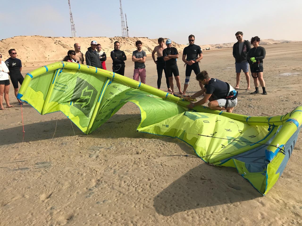 风筝冲浪课程Dakhla |摩洛哥|风筝控制。jpg