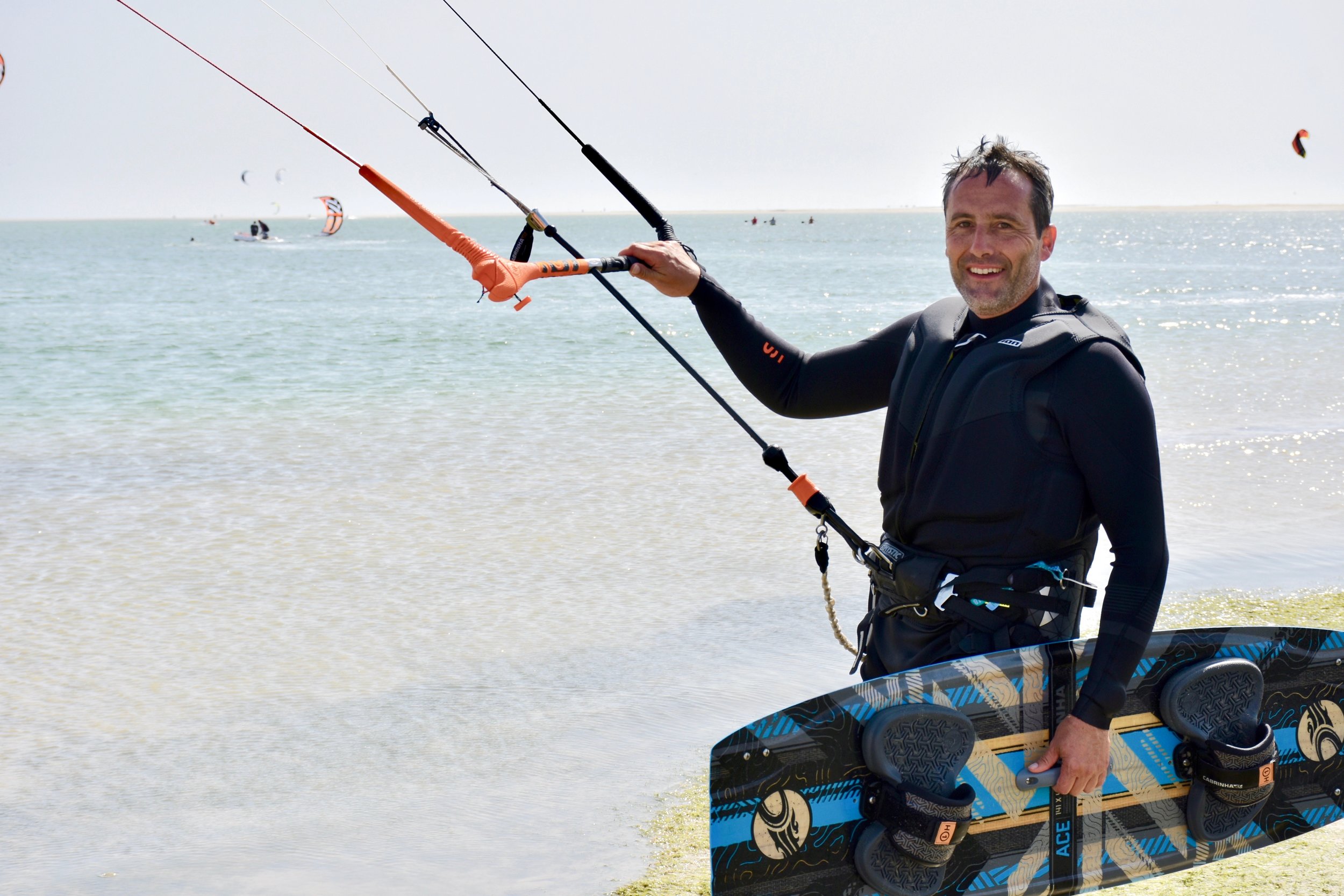 风筝冲浪教练摩洛哥|风筝控制风筝冲浪学校