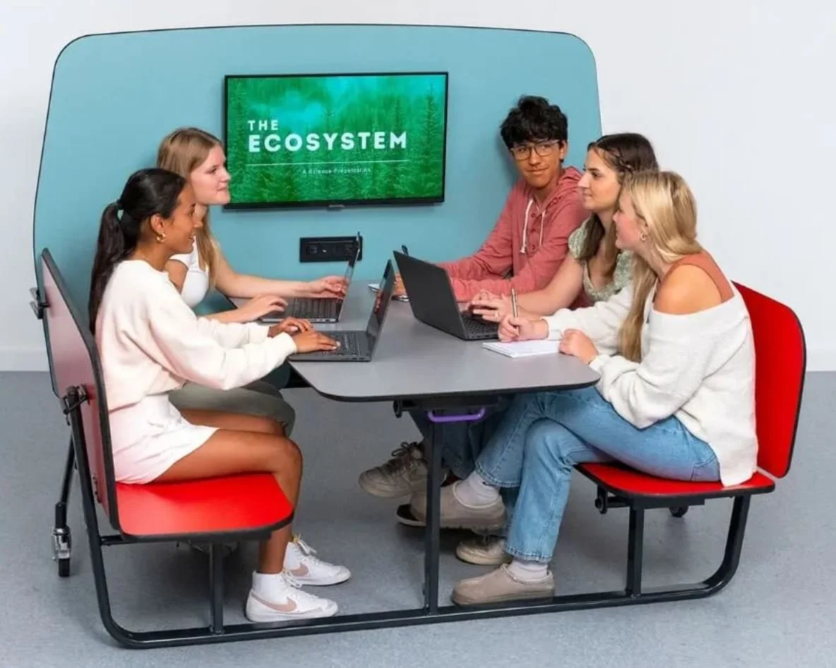 Fold and Roll Booth.JPG