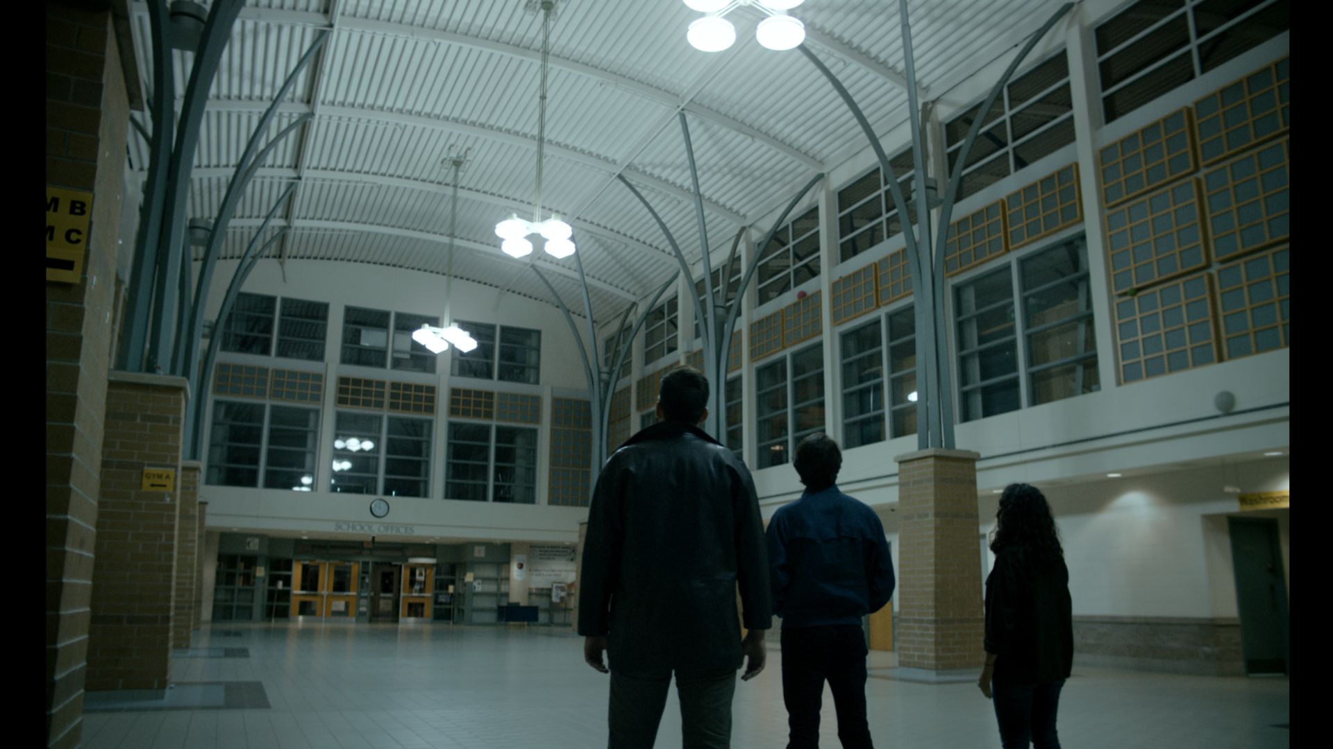 The_Paris_Syndrome_Final_Cut_Online.01_07_13_19.Still005.jpg