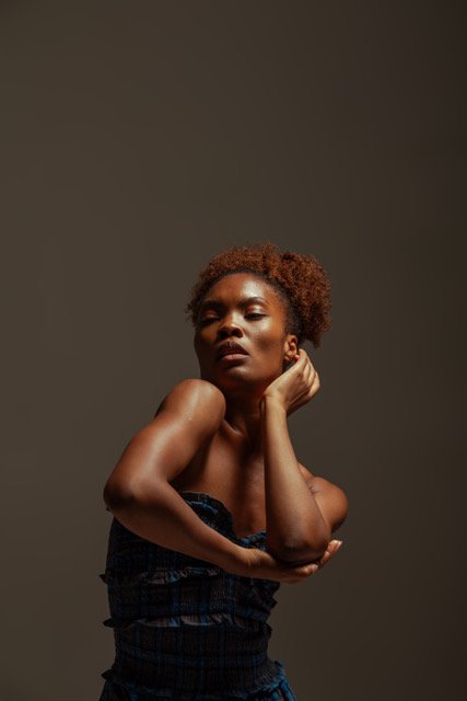 Monique Jonas (photo by Elly Wel Photography).jpg