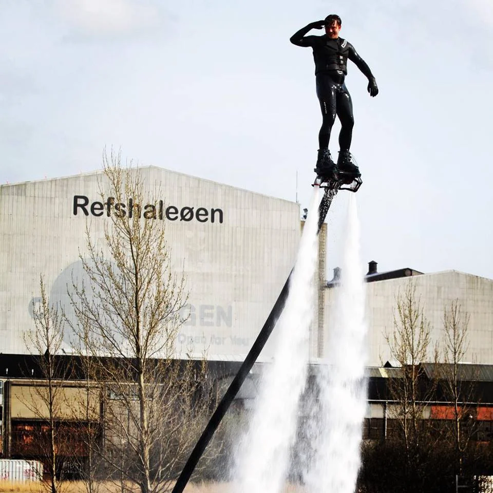 flyboarders.2.jpg